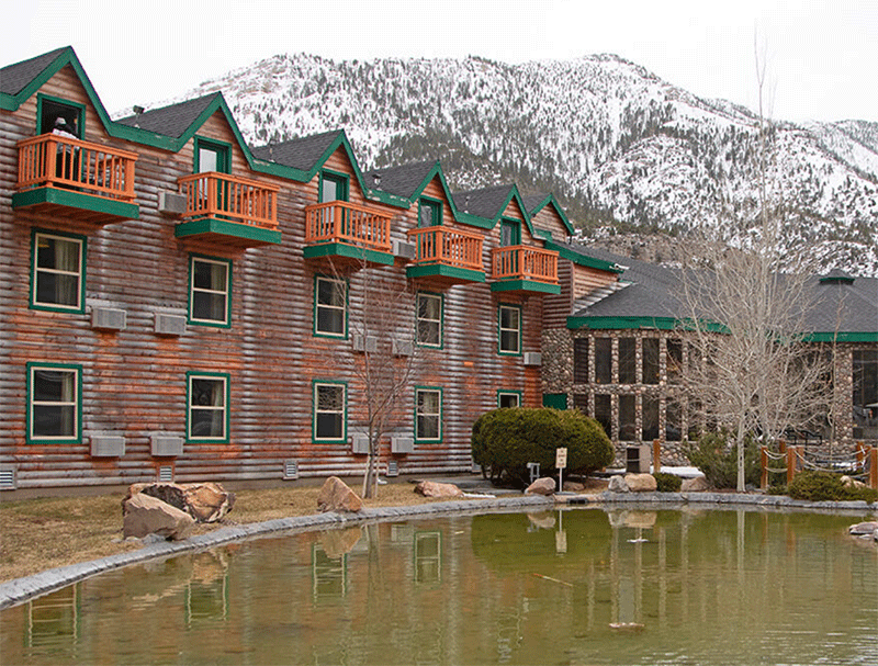 Retreat on Charleston Peak.