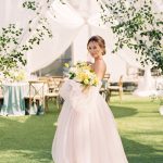 Bodas en jardín vs interiores: las ventajas reales que casi nadie menciona