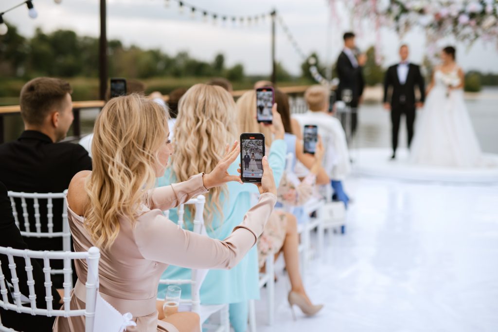 El fenómeno de las content creators para las bodas